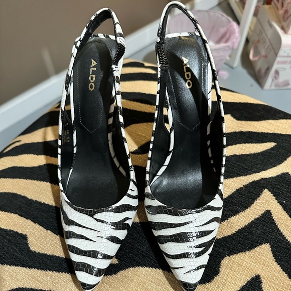 Zebra heels - Picture 1 of 4